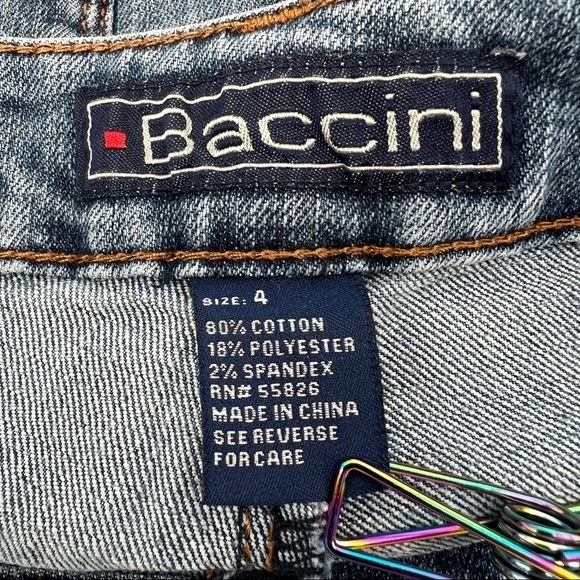 Baccini Cut Off Bermuda Embellished Denim Jean Shorts Size 4 Women's - Picture 2 of 6